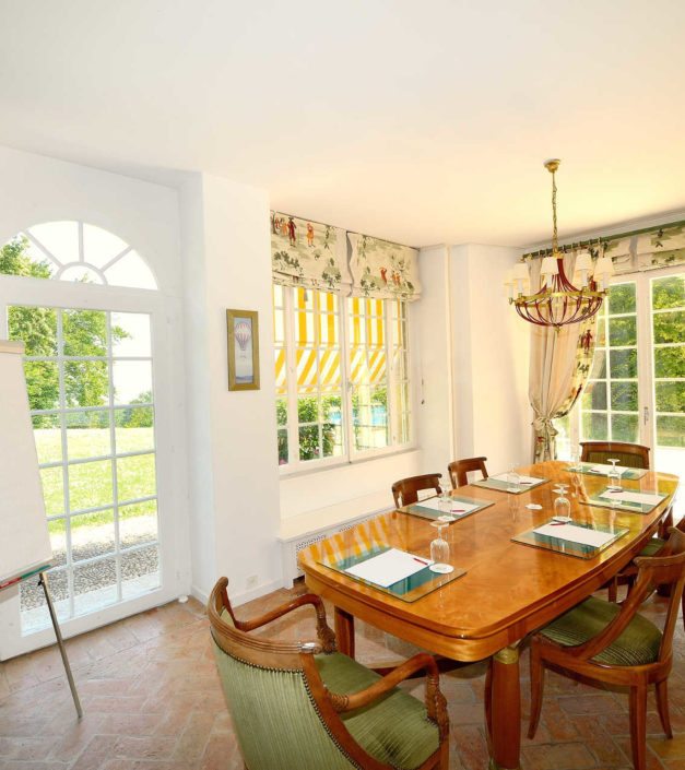 Petit salon set up meeting espace de travail Bonmont