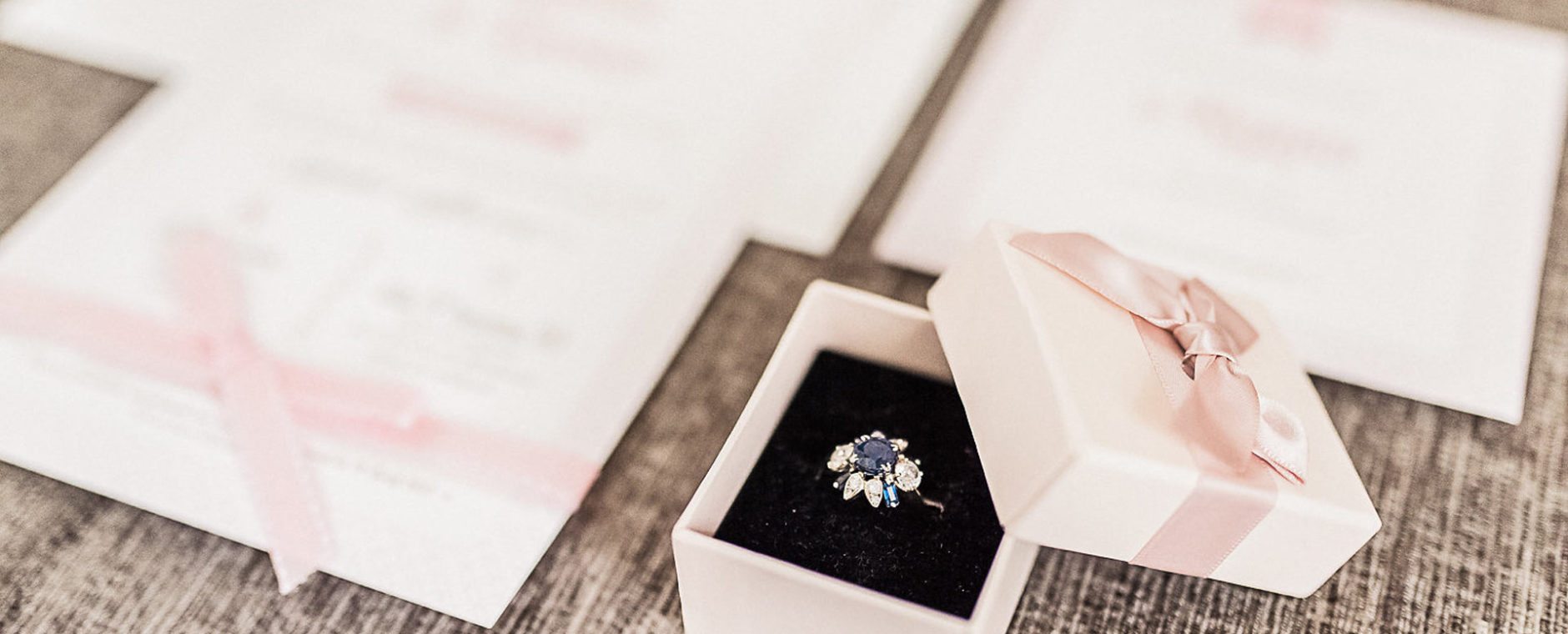 Mariage cérémonie Bonmont bague