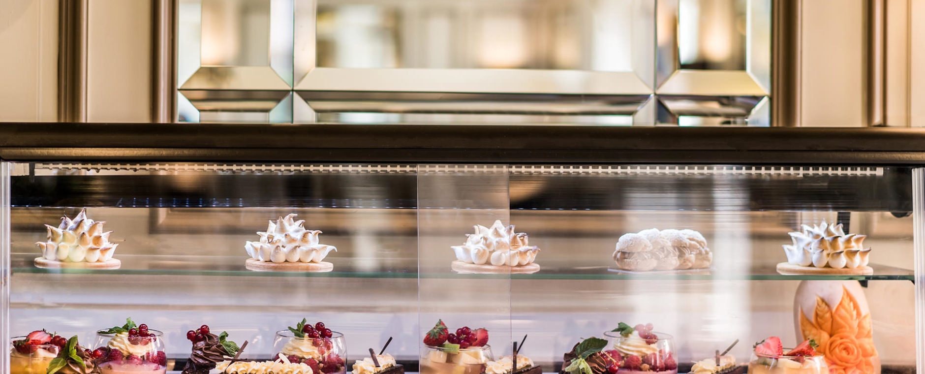 buffet de desserts faits maison Bonmont restaurant