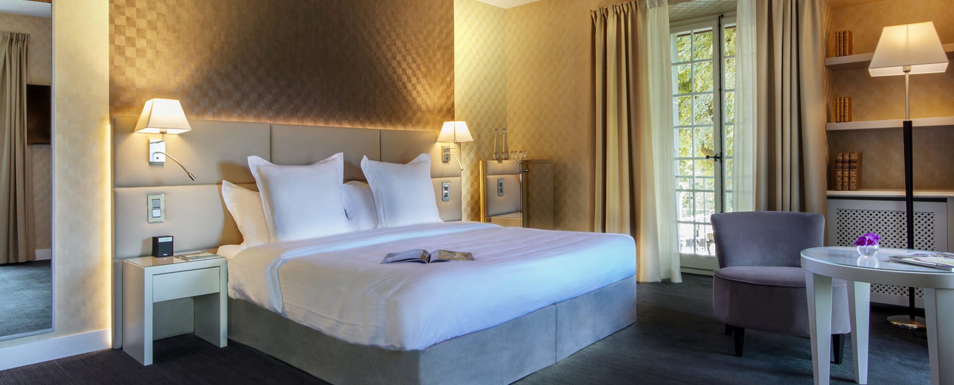 Bienvenue chambre deluxe hotel Bonmont