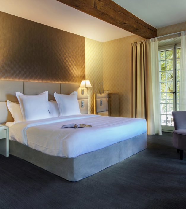 Bienvenue chambre deluxe hotel Bonmont