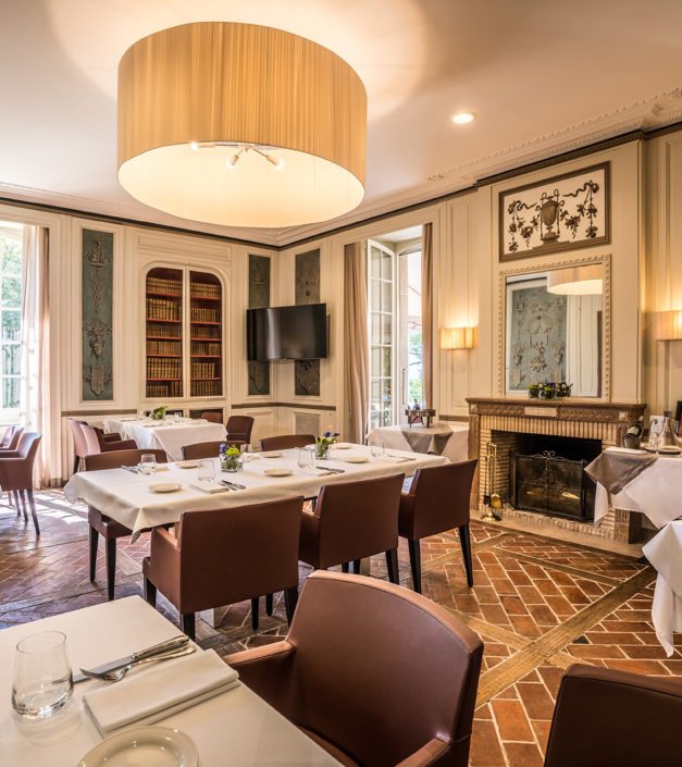 intérieur Restaurant Bonmont salle trianon