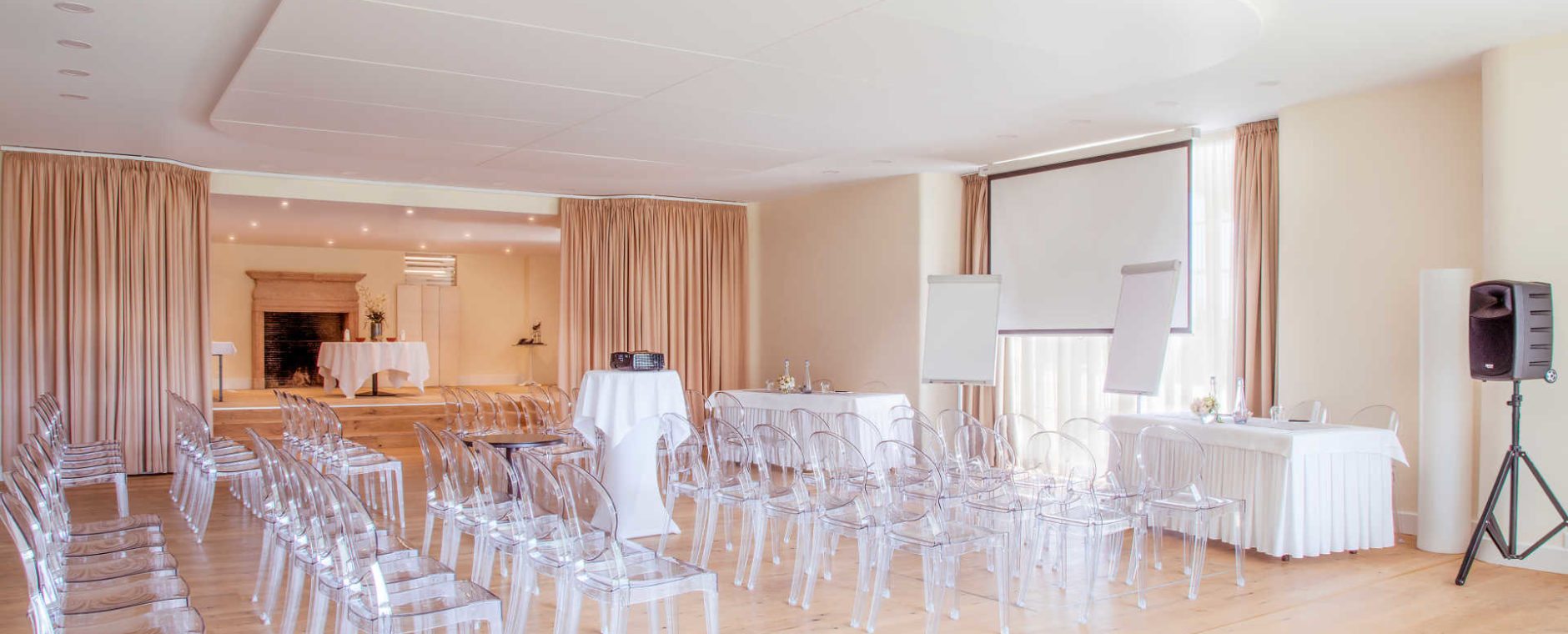 Set up de la salle cascade événements configuration theatre