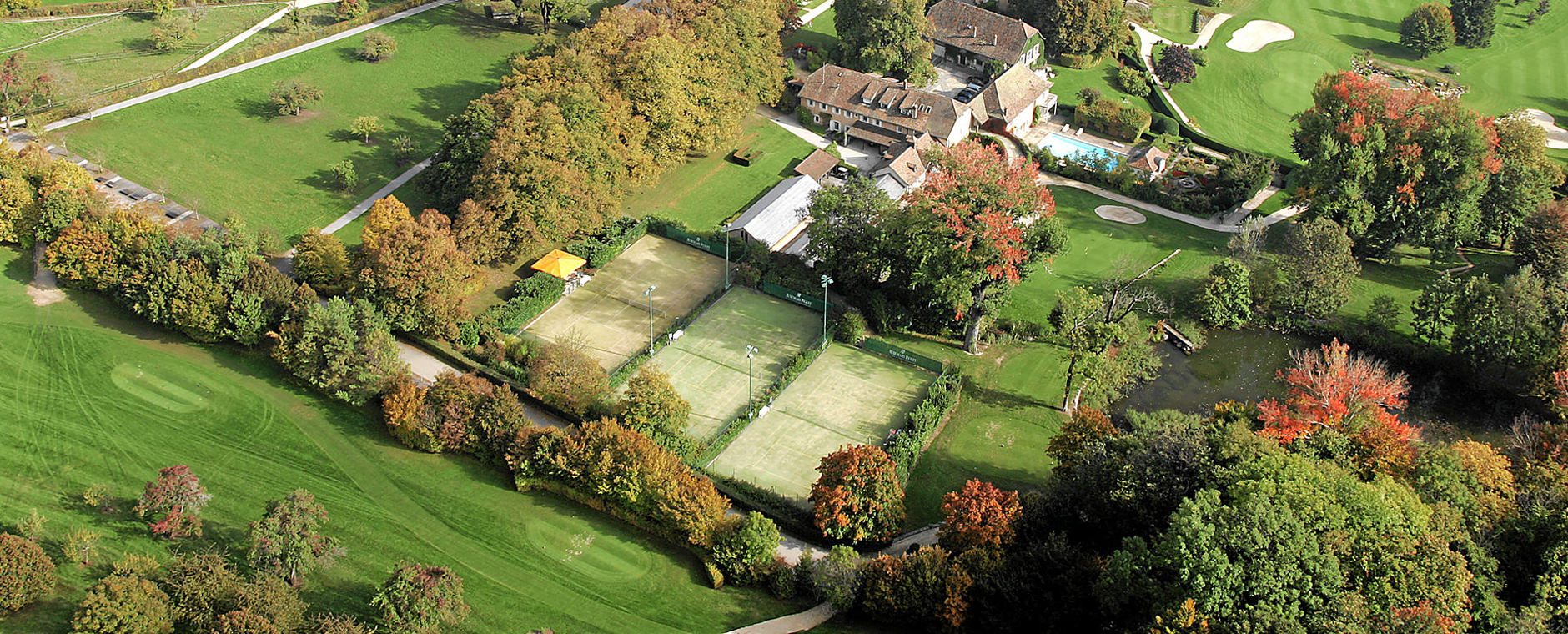 activité tennis terrain Bonmont