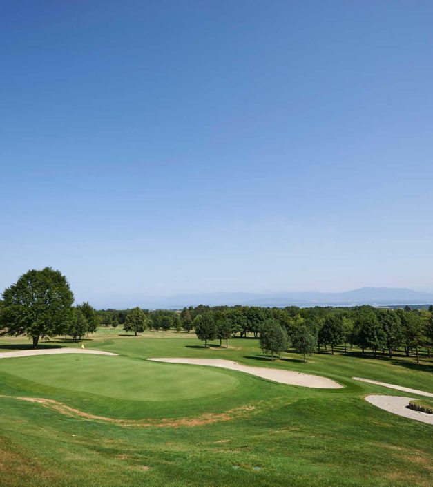 parcours golfique vue lac Mont Blanc Bonmont