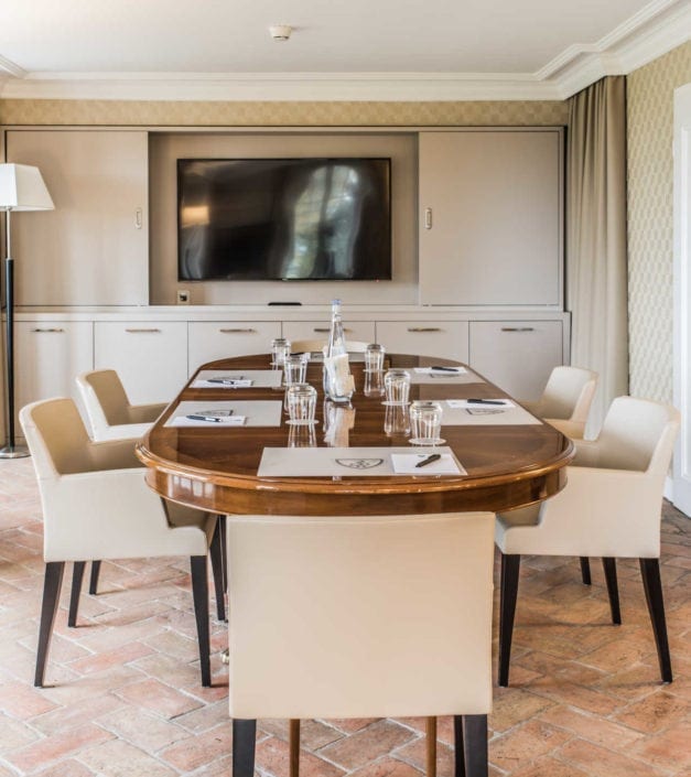 Set up table meeting reunions Bonmont